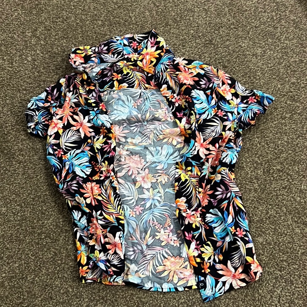 Fun print button down